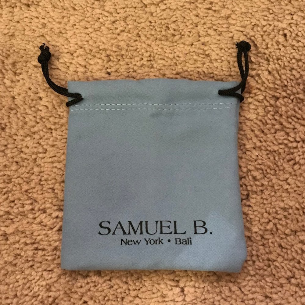 Samuel B. New York Bali Blue Jewelry Bag